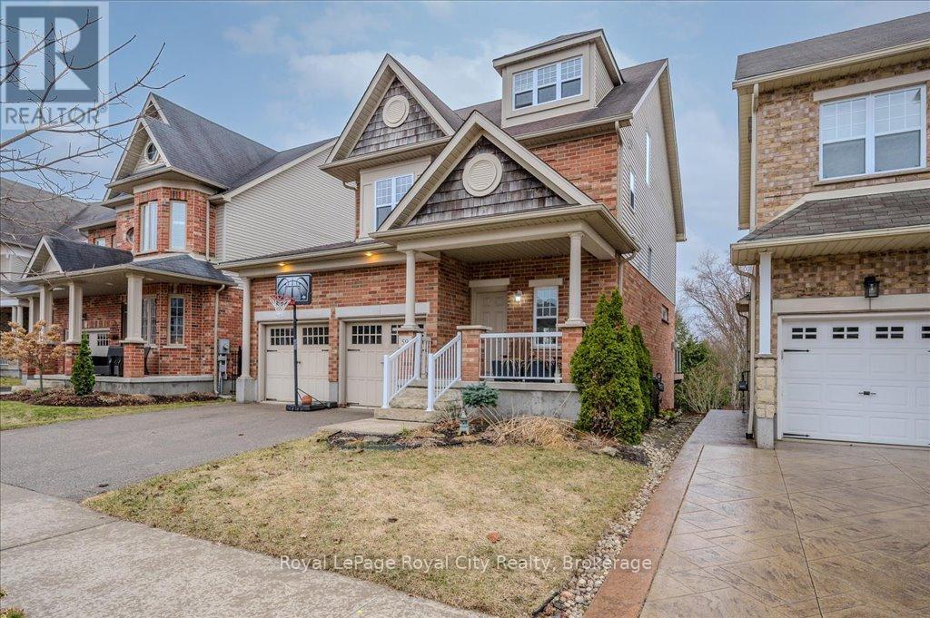 Property at 59 AMSTERDAM CRESCENT image 3