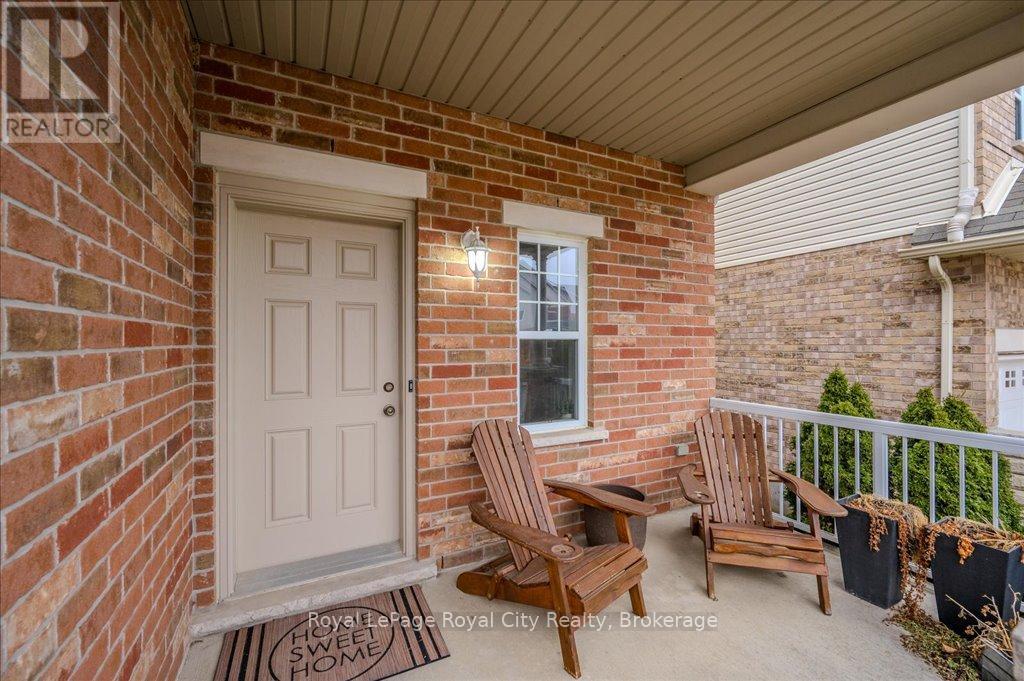 Property at 59 AMSTERDAM CRESCENT image 4