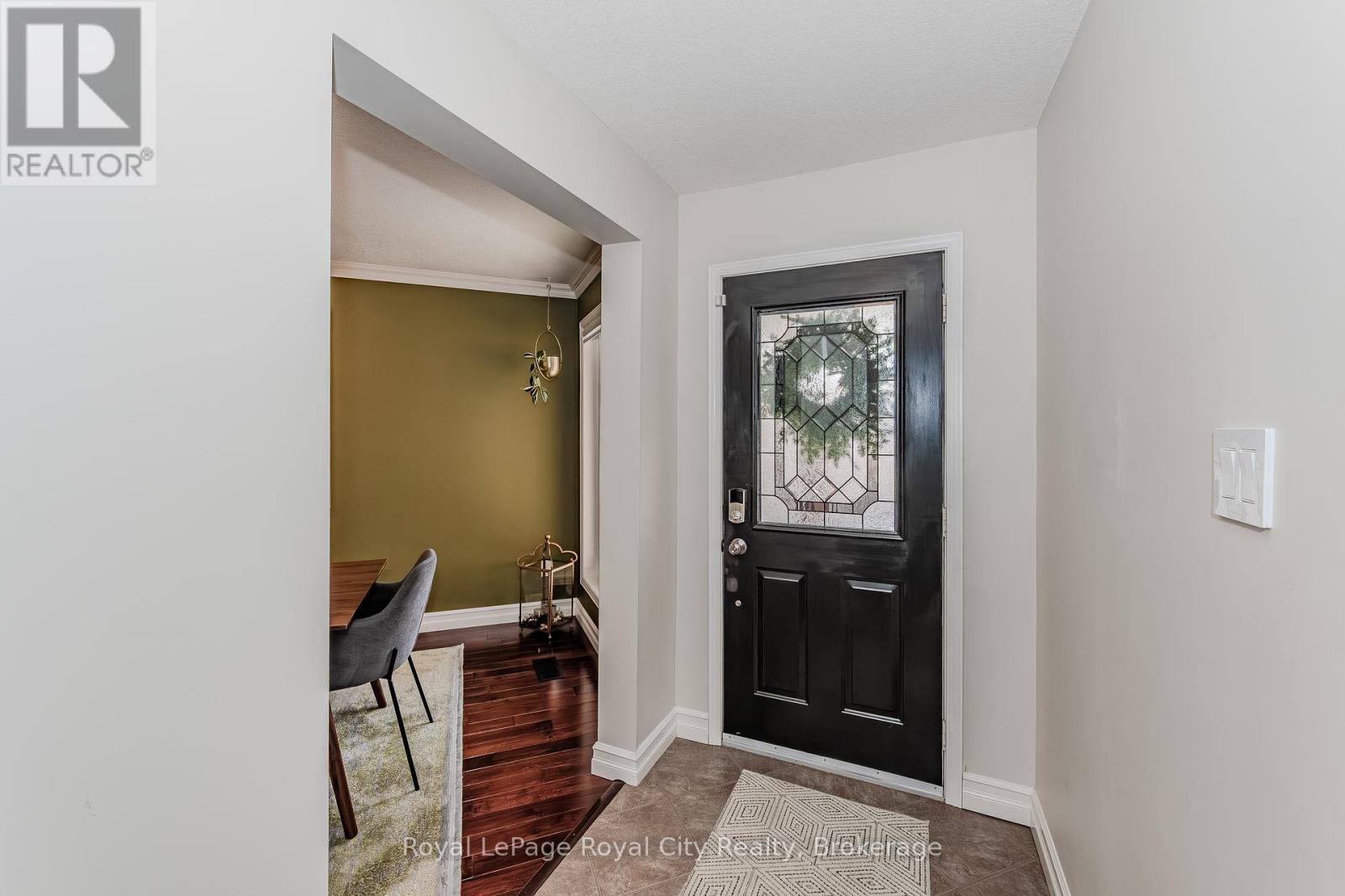 Property at 7 HILL TRAIL image 3