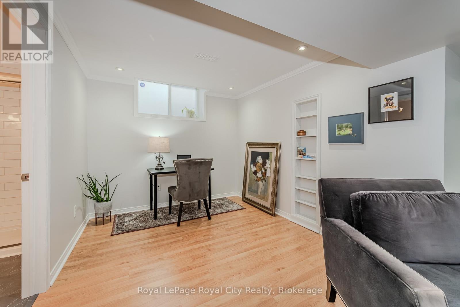 7 Hill Trail, Guelph, Ontario  N1E 7C8 - Photo 32 - X12051057