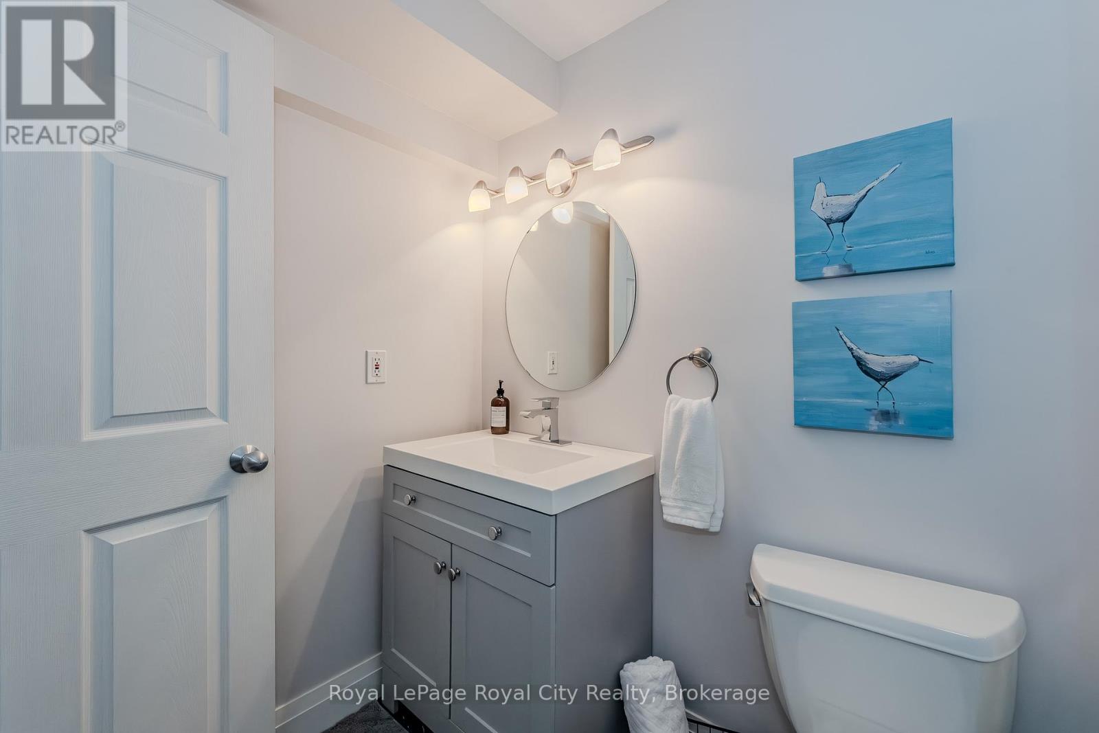 7 Hill Trail, Guelph, Ontario  N1E 7C8 - Photo 33 - X12051057