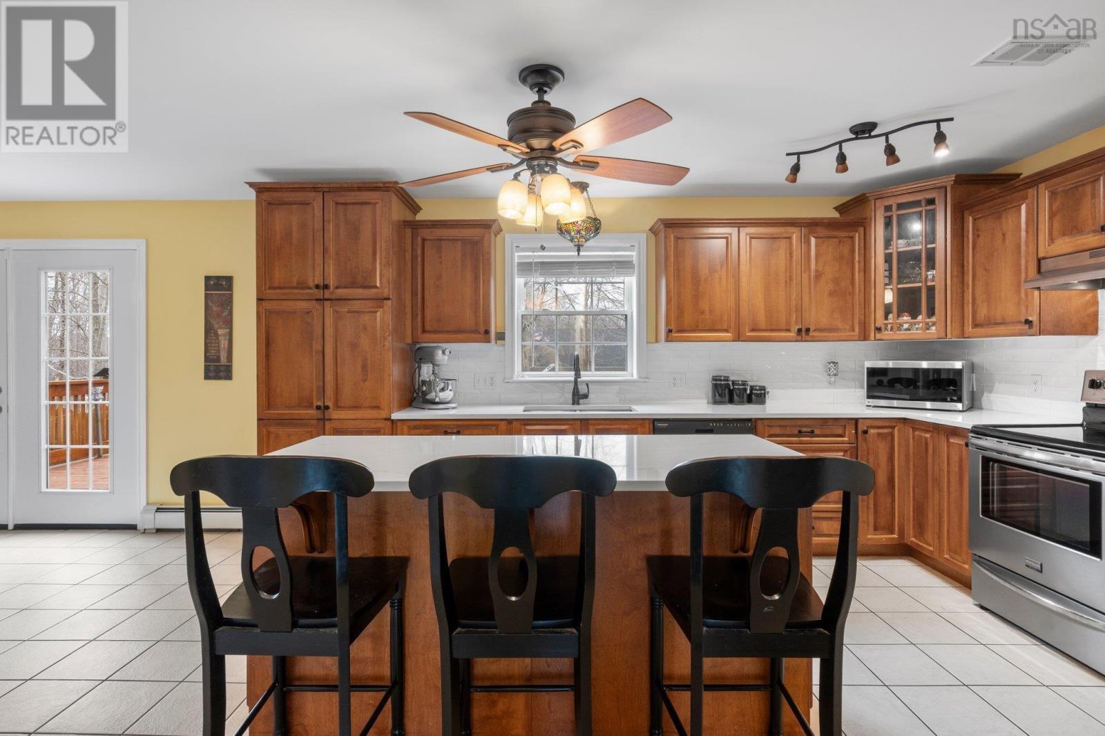 34 Gravenstein Drive, Berwick, Nova Scotia  B0P 1E0 - Photo 12 - 202506260