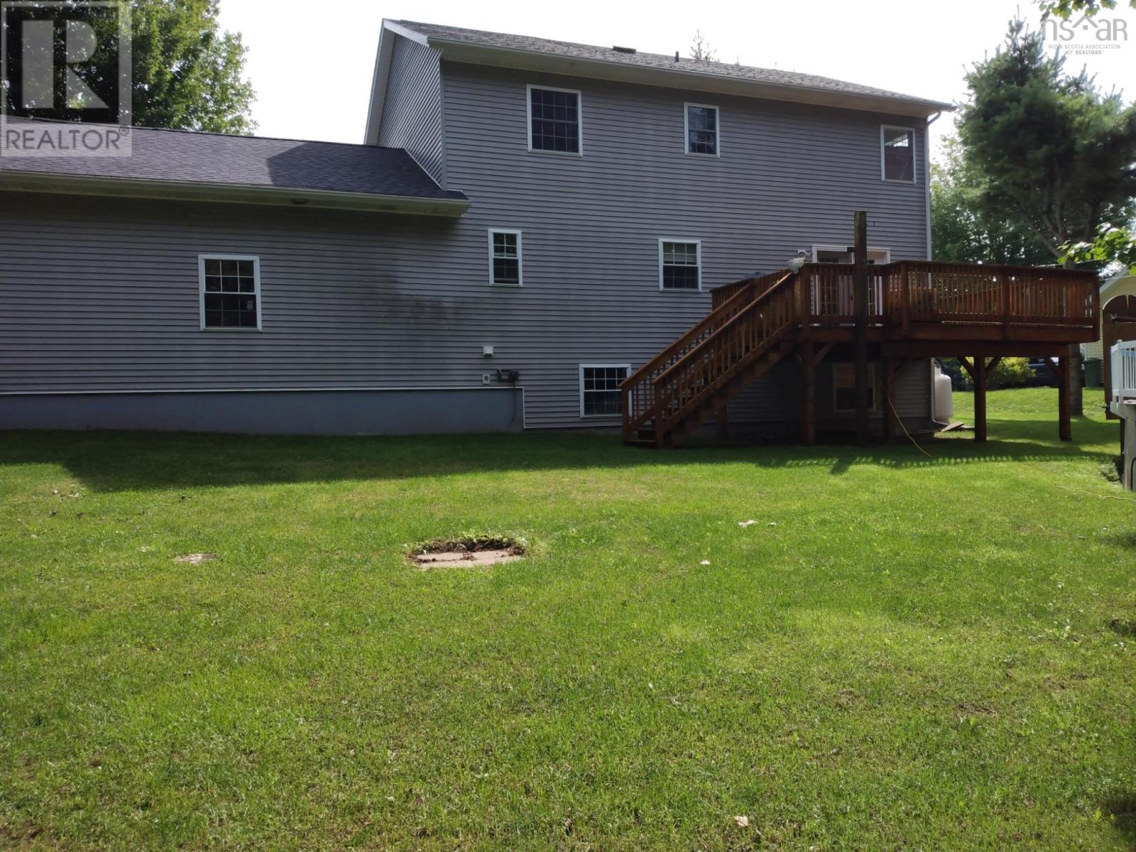 34 Gravenstein Drive, Berwick, Nova Scotia  B0P 1E0 - Photo 5 - 202506260