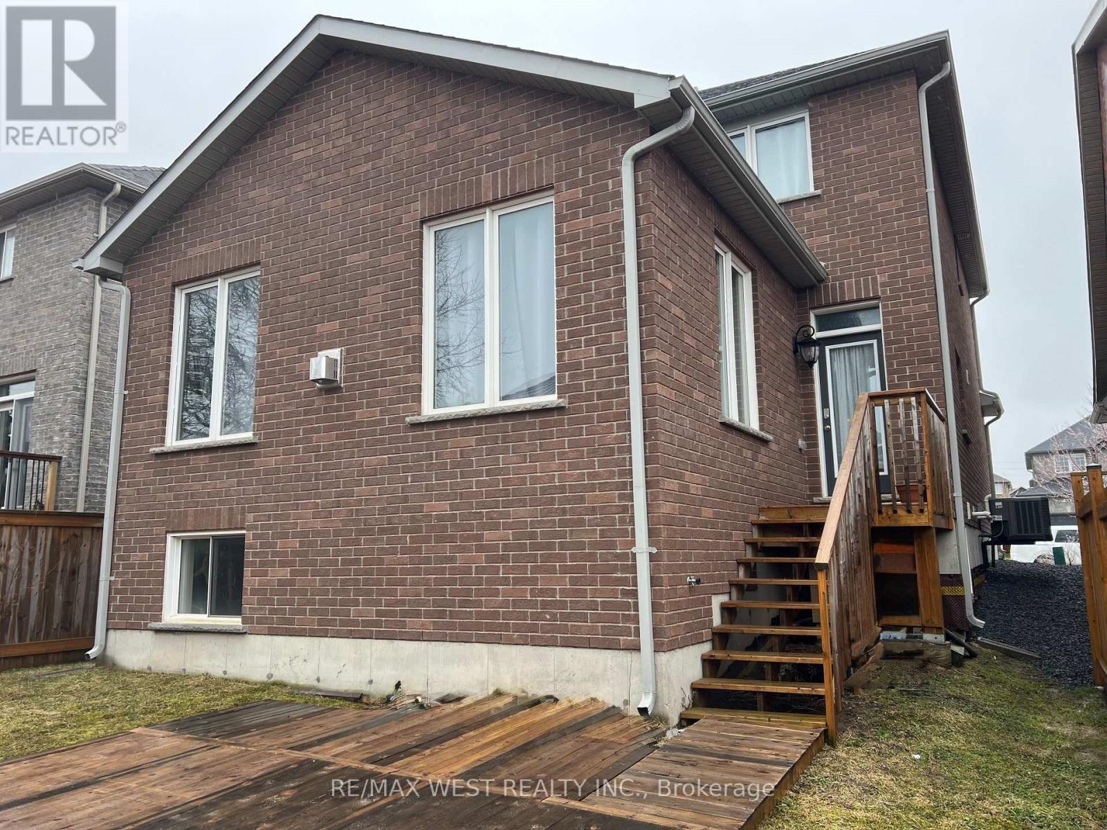 42 Booth Lane, Barrie, Ontario  L4N 0S4 - Photo 21 - S12051033
