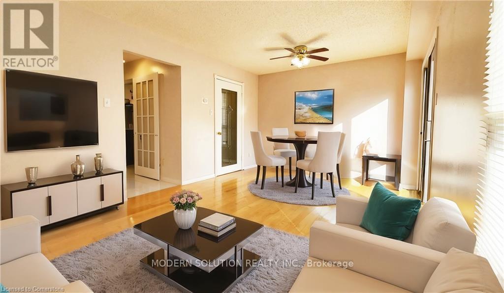 Property at 20 WALLINGFORD COURT image 5