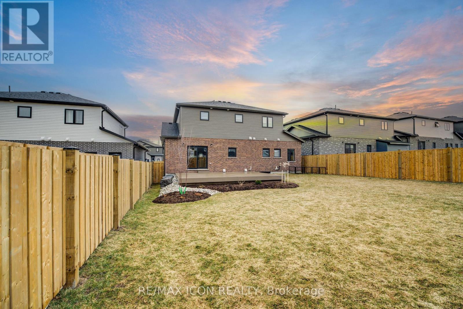 148 Pugh Street, Perth East, Ontario  N0K 1M0 - Photo 37 - X12050995
