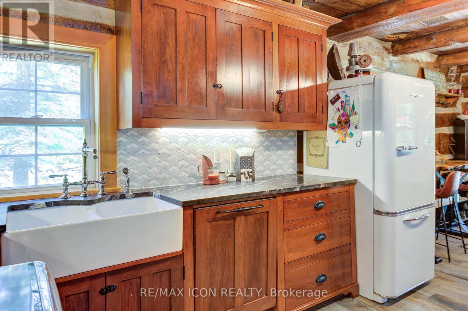 146 Field Street, West Grey, Ontario  N0G 1R0 - Photo 12 - X12051114