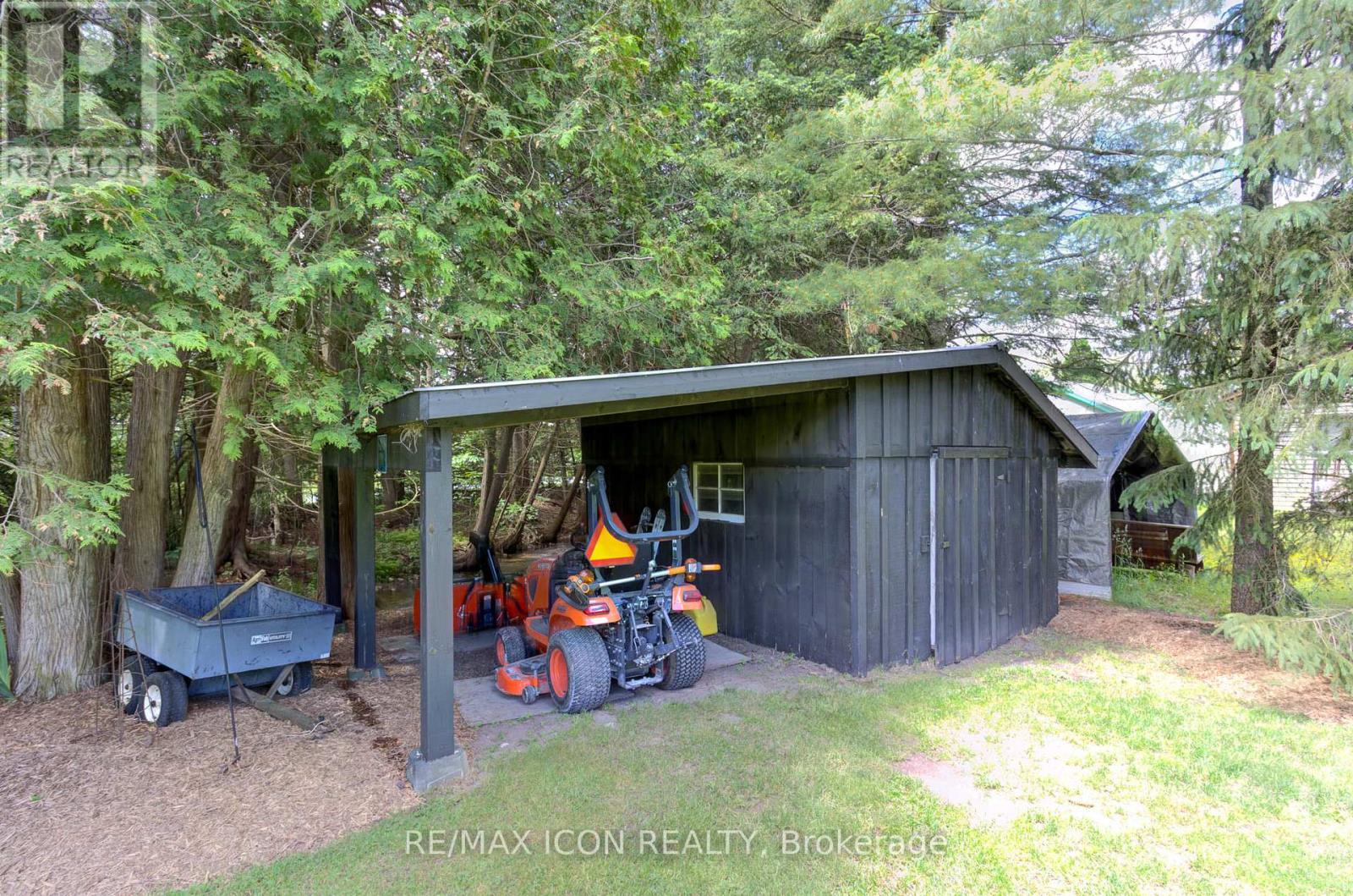 146 Field Street, West Grey, Ontario  N0G 1R0 - Photo 26 - X12051114