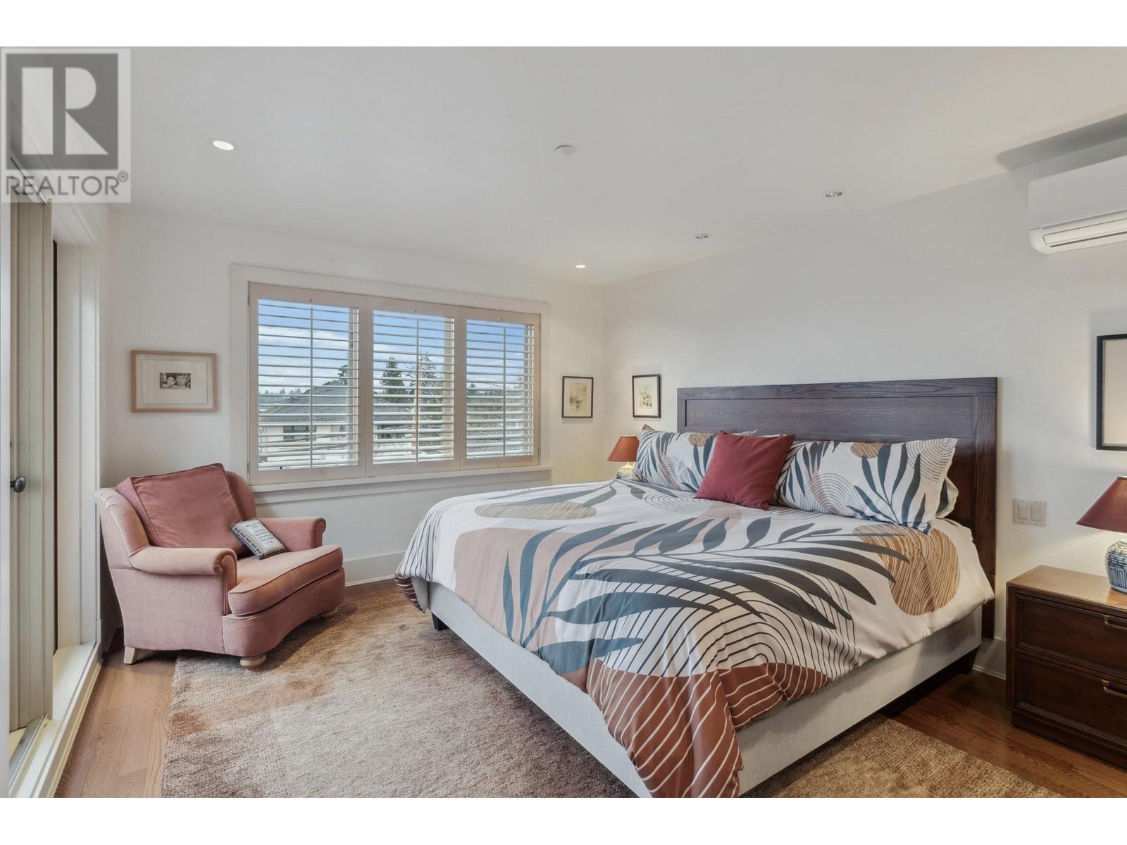 Listing Picture 18 of 40 : 4767 TRAFALGAR STREET, Vancouver / 溫哥華 - 魯藝地產 Yvonne Lu Group - MLS Medallion Club Member