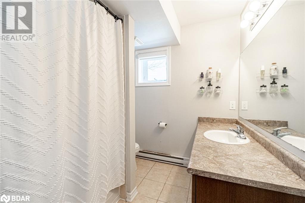25 Madelaine Drive Unit# 7, Barrie, Ontario  L9J 0G8 - Photo 12 - 40710280
