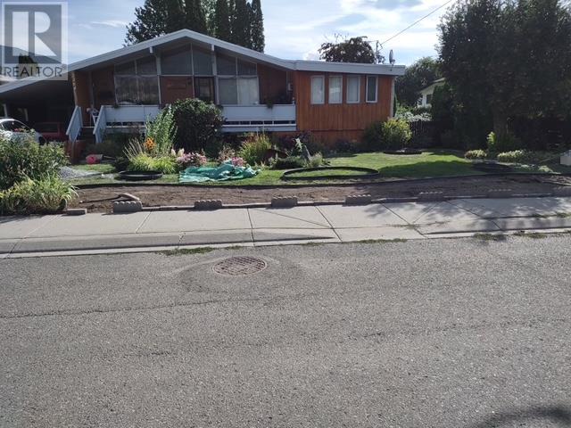 Property at 2264 Merritt Avenue image 1