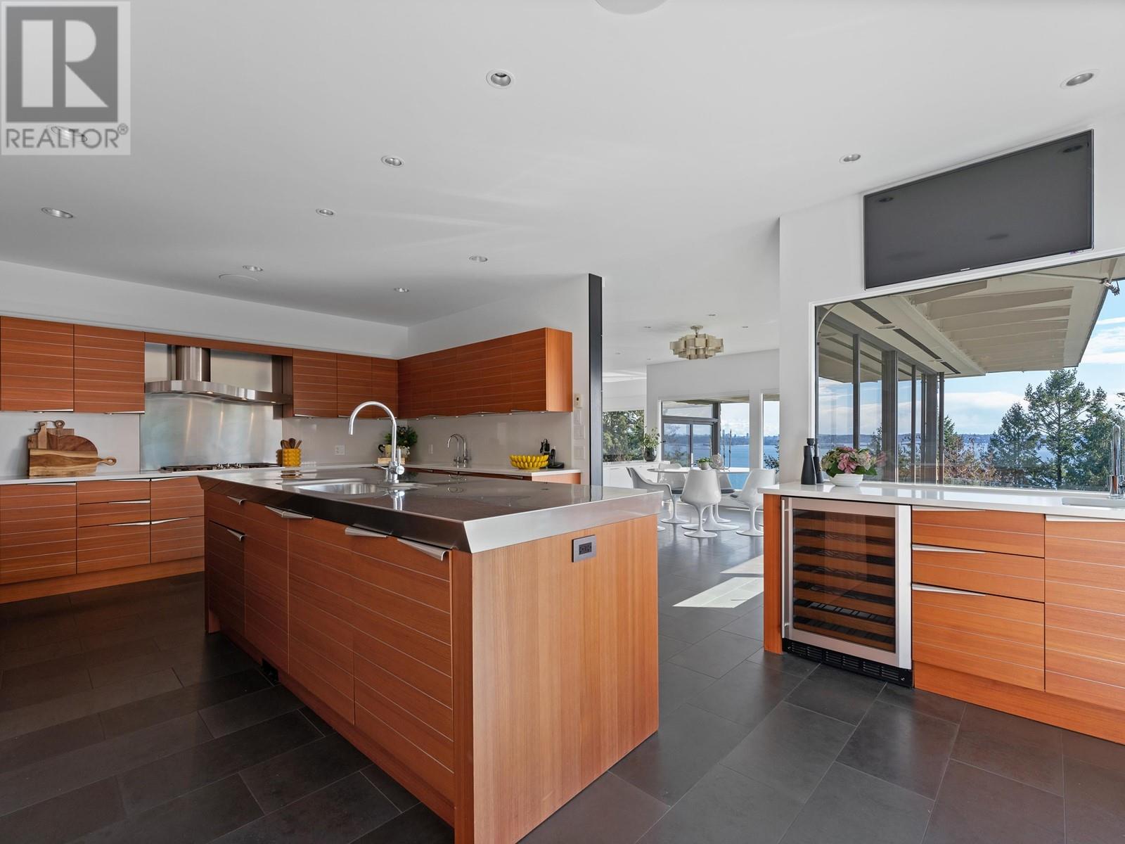 Property at 3460 ROCKVIEW PLACE image 5