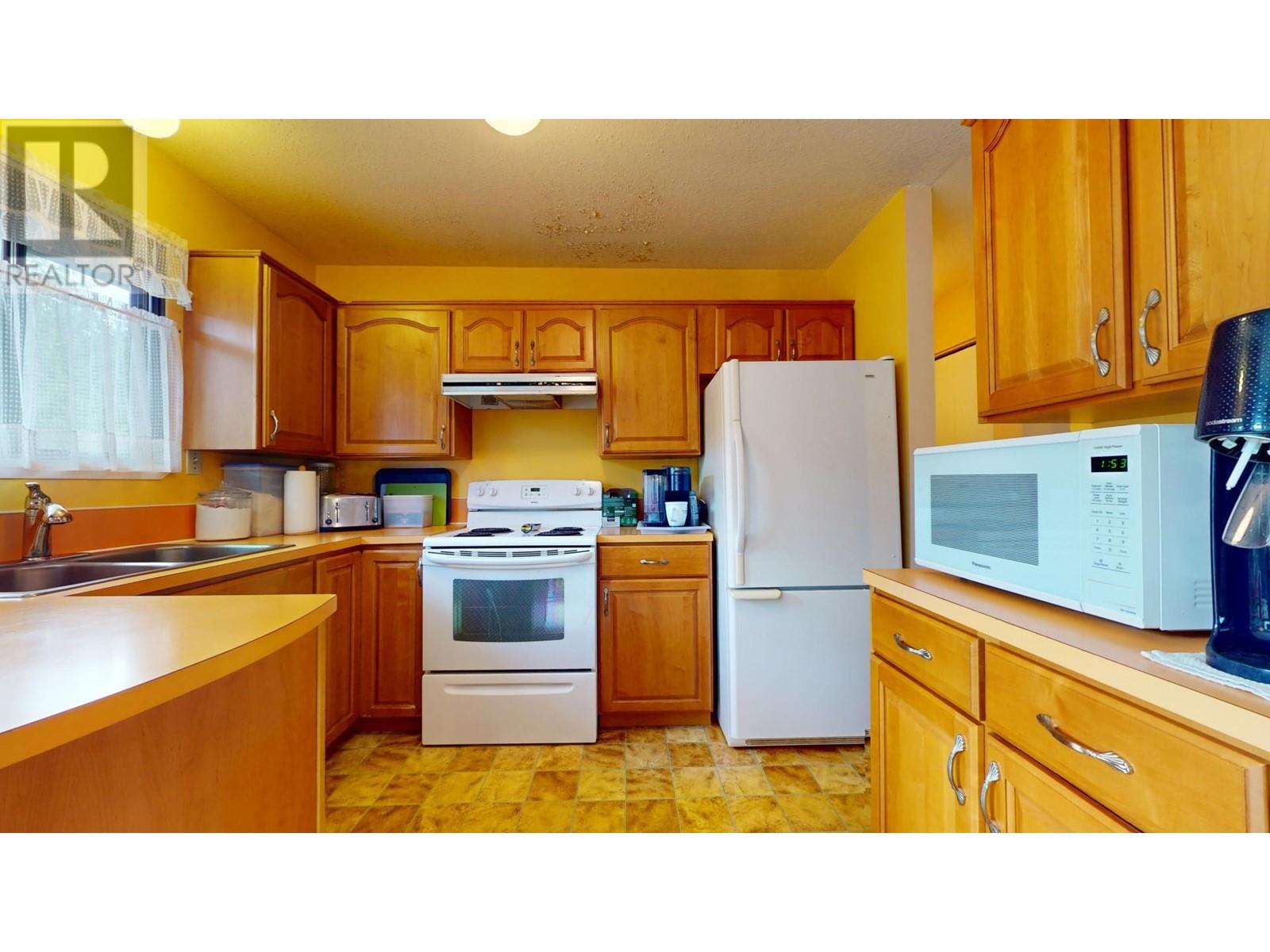 38351 Chestnut Avenue, Squamish, British Columbia  V8B 0W7 - Photo 15 - R2983484