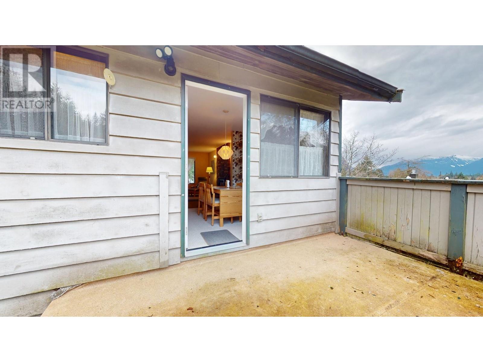 38351 Chestnut Avenue, Squamish, British Columbia  V8B 0W7 - Photo 19 - R2983484