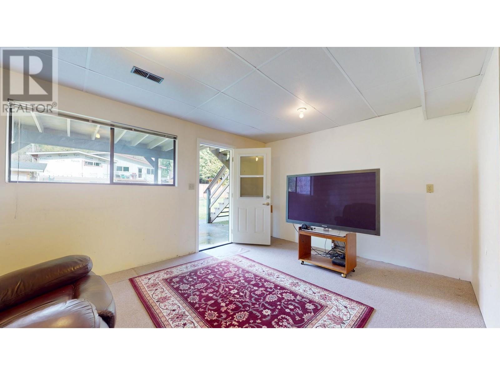 38351 Chestnut Avenue, Squamish, British Columbia  V8B 0W7 - Photo 32 - R2983484
