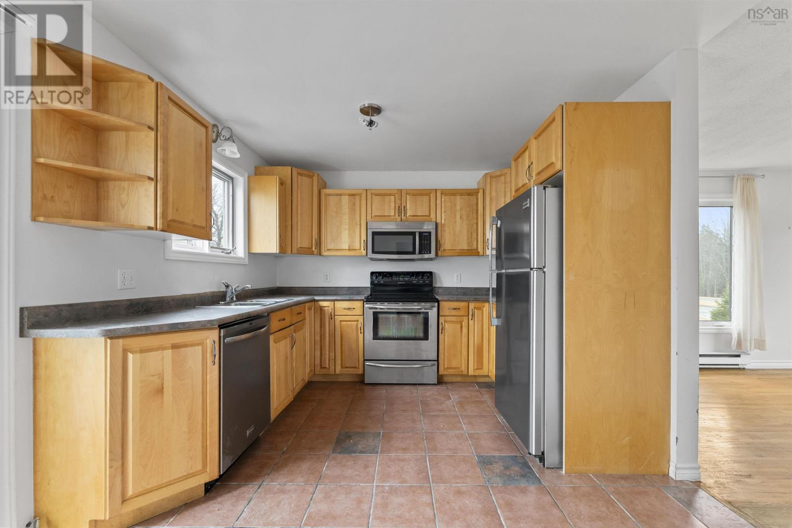 41 Portland Estates Boulevard, Dartmouth, Nova Scotia  B2W 6A1 - Photo 12 - 202506266