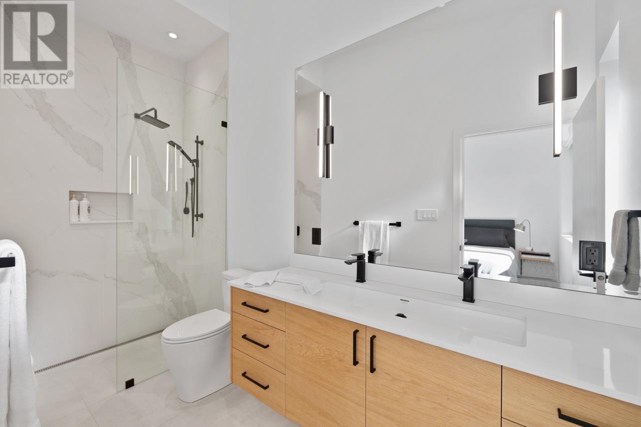 521 E 20th Avenue, Vancouver, British Columbia  V5V 1M7 - Photo 10 - R2976049