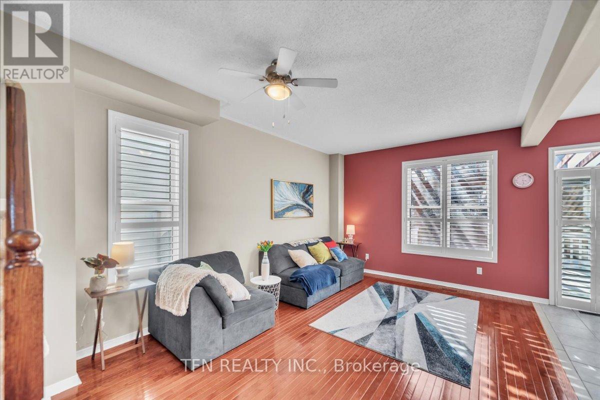 51 Hodnett Crescent, Clarington, Ontario  L1B 1R6 - Photo 6 - E12051178