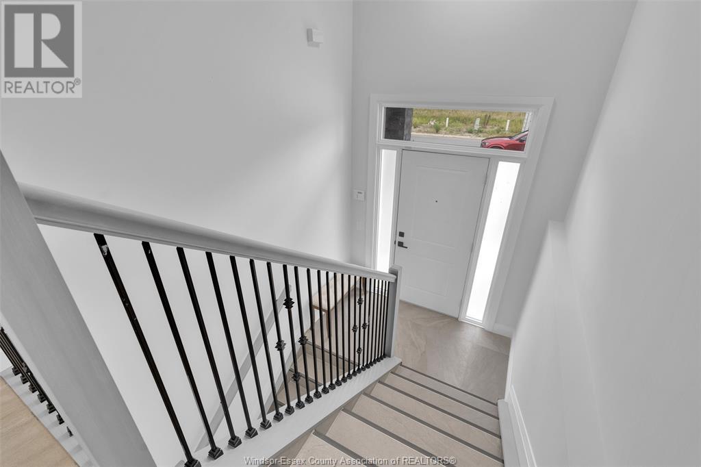 Property at 1867 Northway AVENUE Unit# A & B image 3