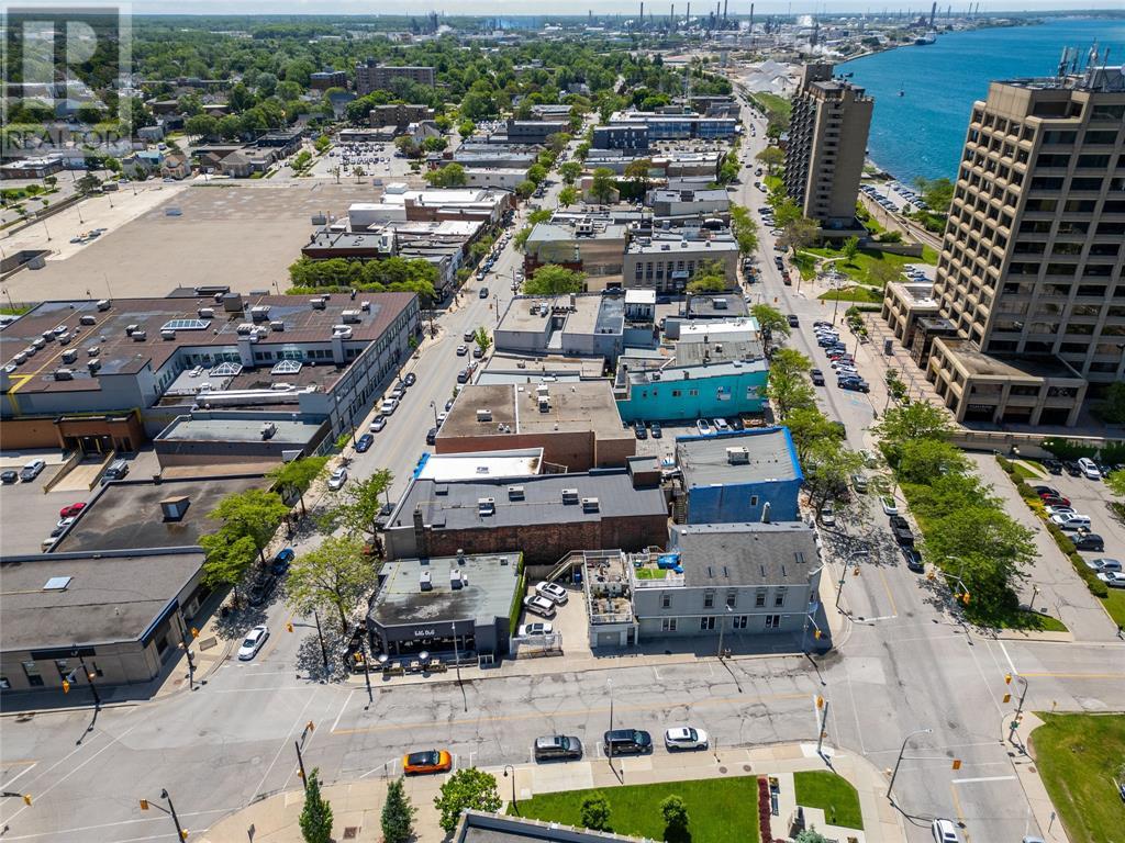 223 Christina Street North, Sarnia, Ontario  N7T 5V1 - Photo 21 - 25007113