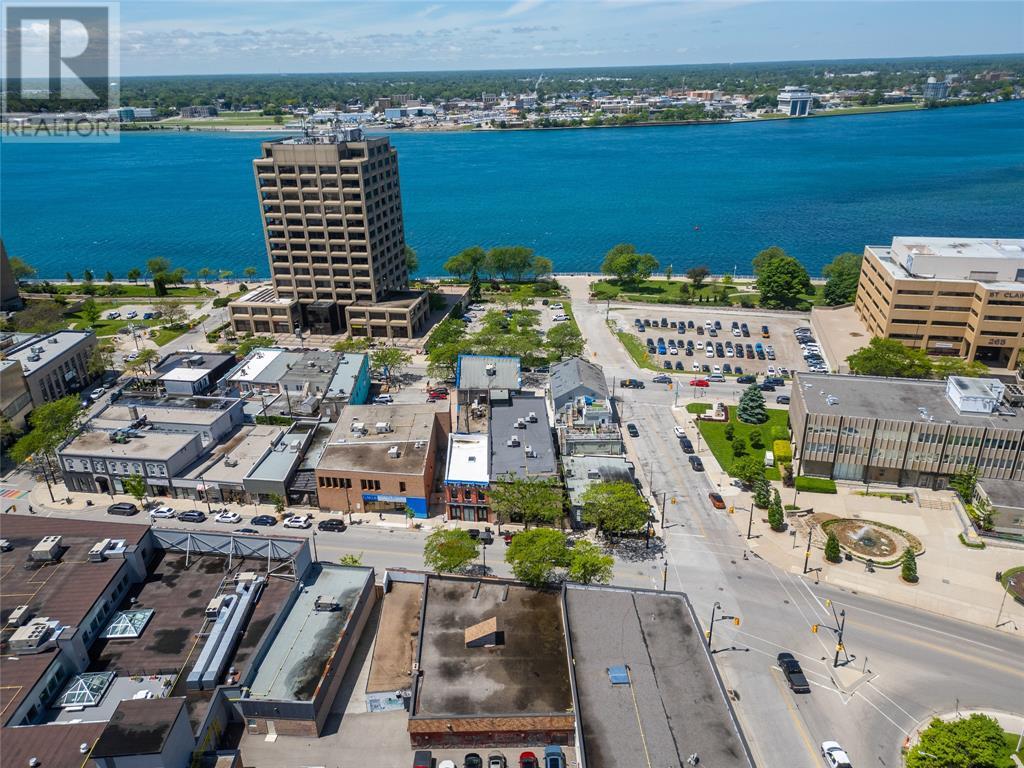 223 Christina Street North, Sarnia, Ontario  N7T 5V1 - Photo 22 - 25007113