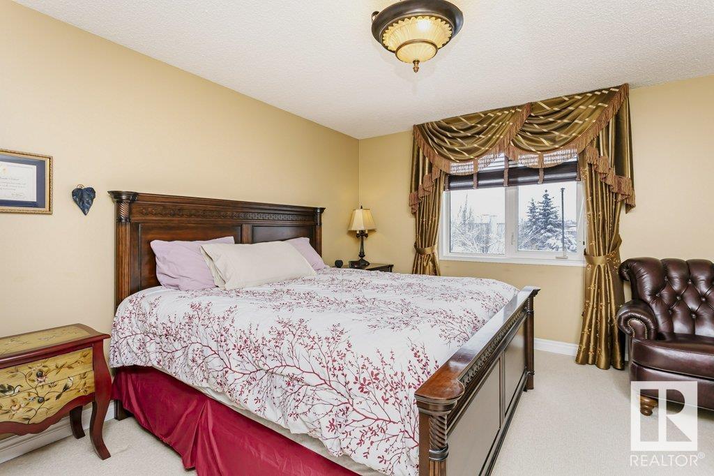 Property at 10337 176A AV NW image 5