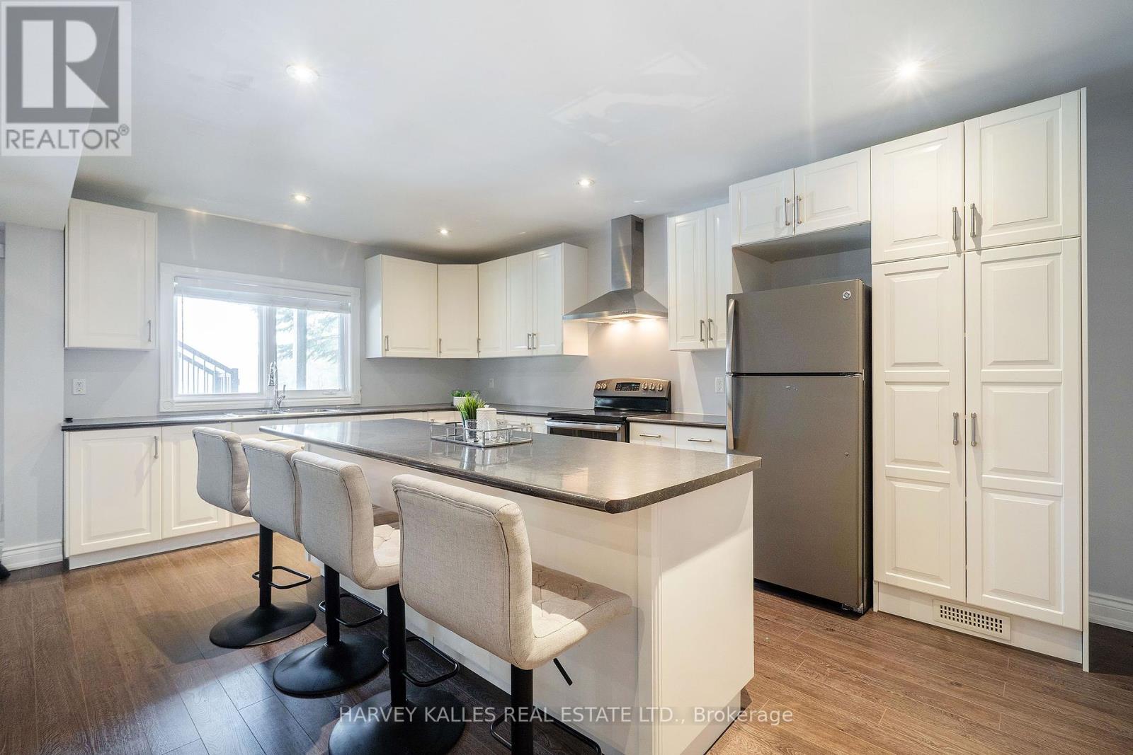 21 Turtle Lake Drive, Halton Hills, Ontario  L7J 2W7 - Photo 40 - W12030952