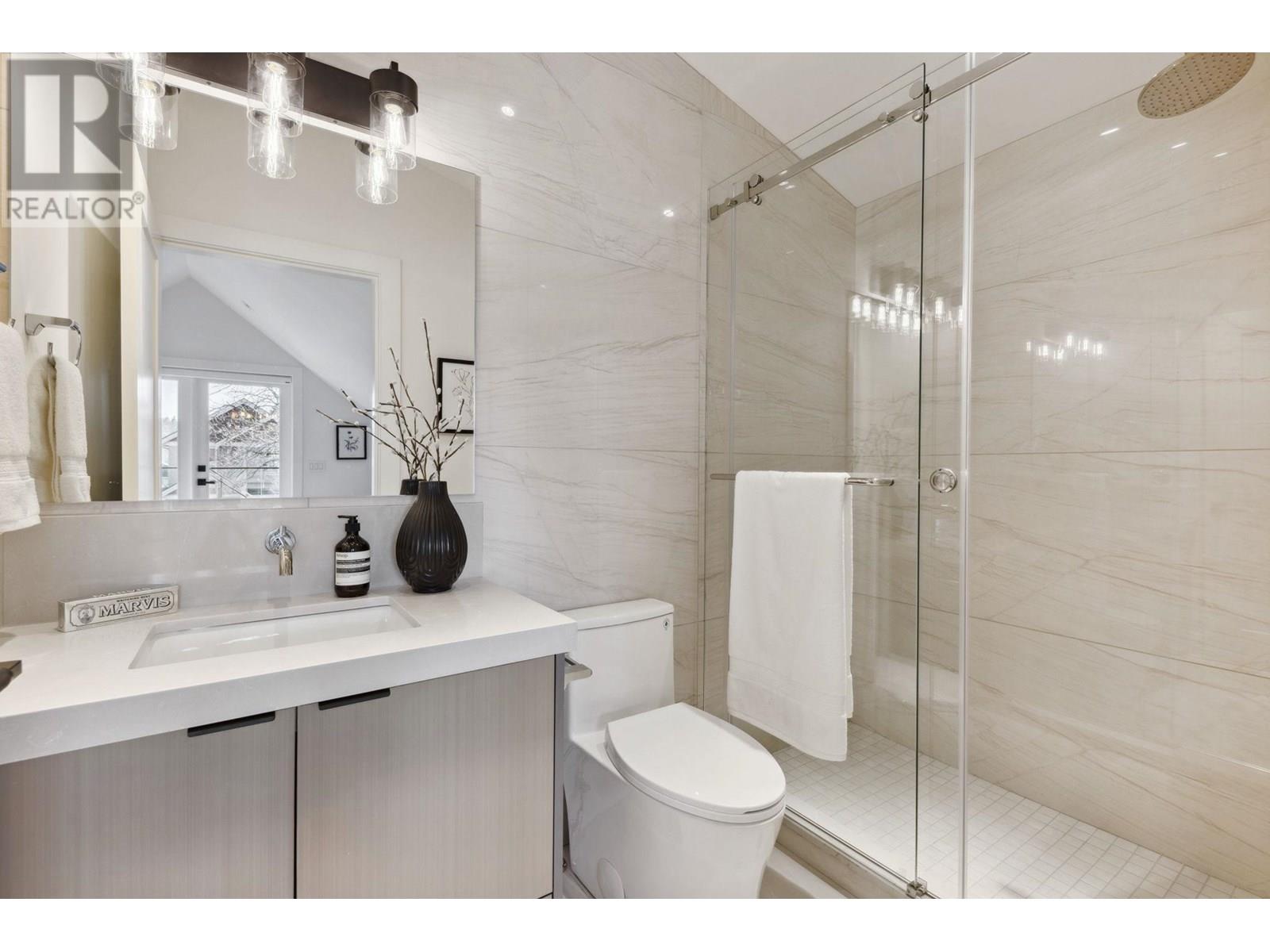 1 3081 W 14th Avenue, Vancouver, British Columbia  V6K 2X7 - Photo 25 - R2979494