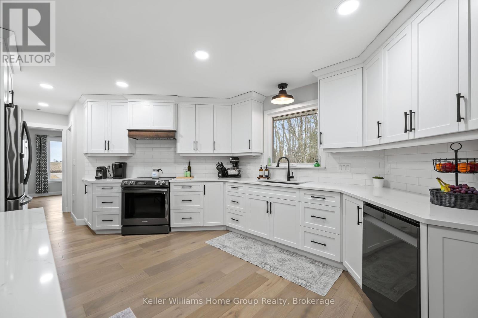 7003 Beatty Line, Centre Wellington, Ontario  N1M 2W3 - Photo 11 - X12051254