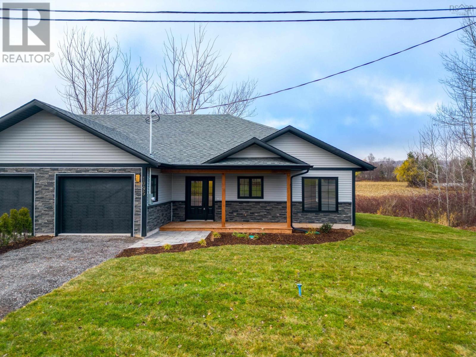 1095 Chapel Street, Canning, Nova Scotia  B0P 1H0 - Photo 3 - 202506273