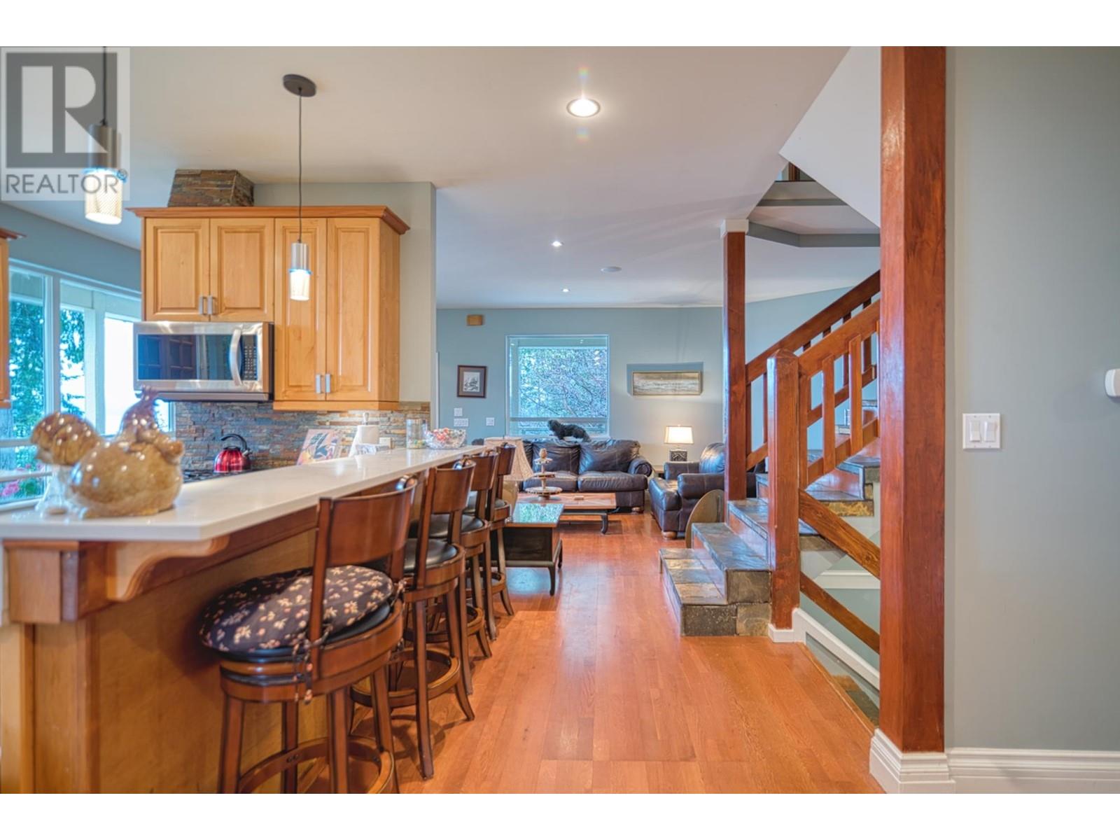 4177 Johnston Heights Drive, Garden Bay, British Columbia  V0N 1S1 - Photo 13 - R2950950