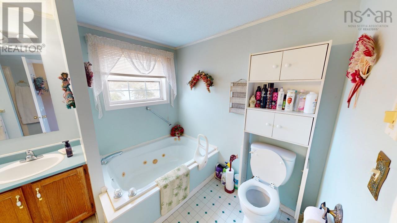 202 Amos Gillies Road, New Harbour, Nova Scotia  B0H 1T0 - Photo 6 - 202506275