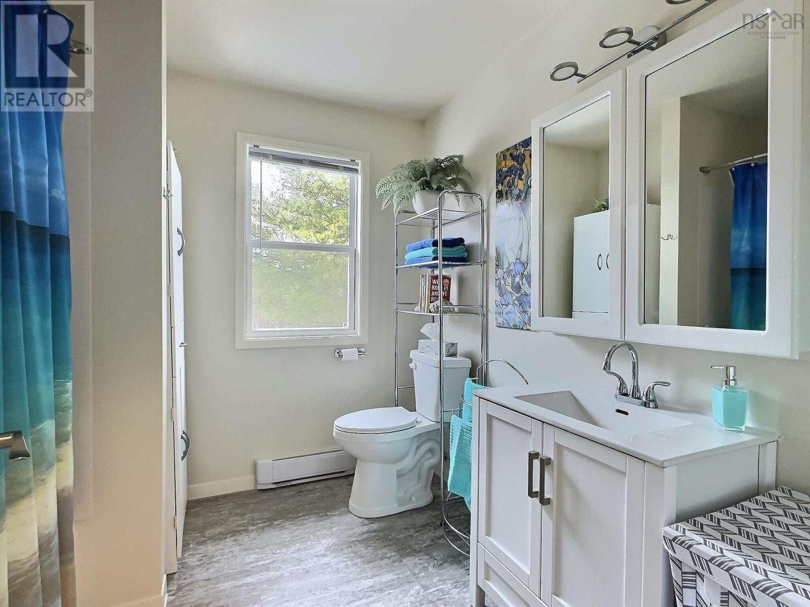 136 Mclean Street, Truro, Nova Scotia  B2N 4W3 - Photo 7 - 202506279