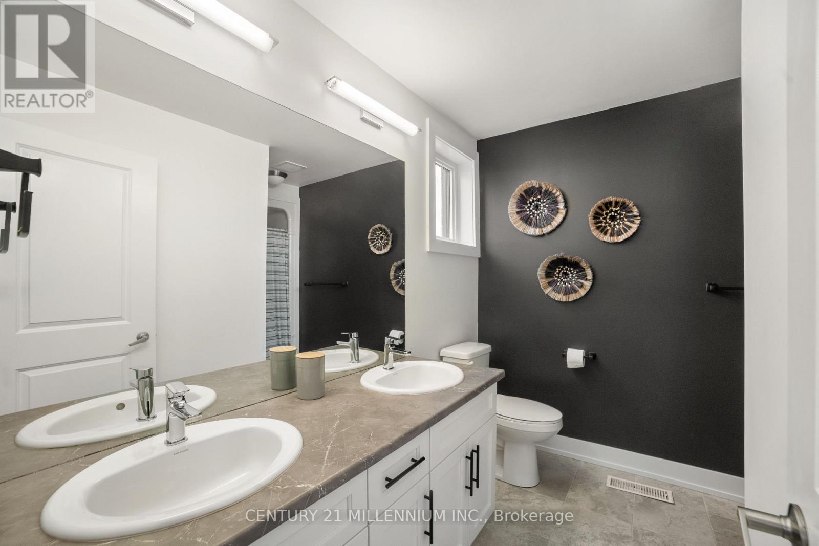 311 - 17 Centre Street, Orangeville, Ontario  L9W 7S6 - Photo 20 - W12051285
