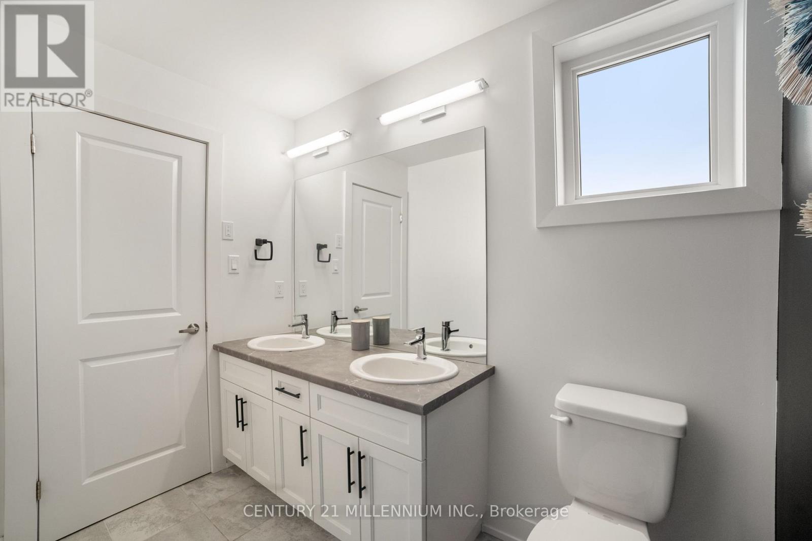 311 - 17 Centre Street, Orangeville, Ontario  L9W 7S6 - Photo 21 - W12051285