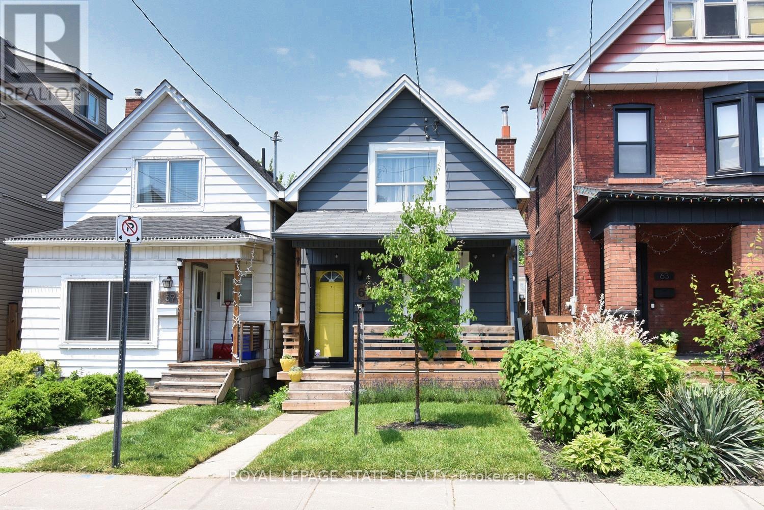 61 CHESTNUT AVENUE, Hamilton, Ontario