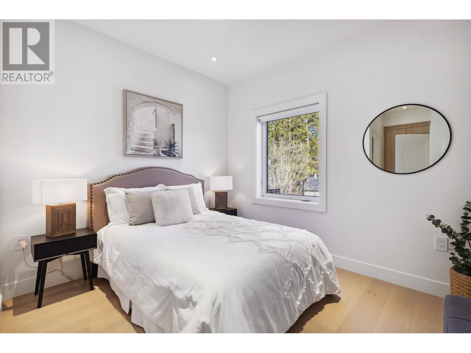 2 3081 W 14th Avenue, Vancouver, British Columbia  V6K 2X7 - Photo 22 - R2979502