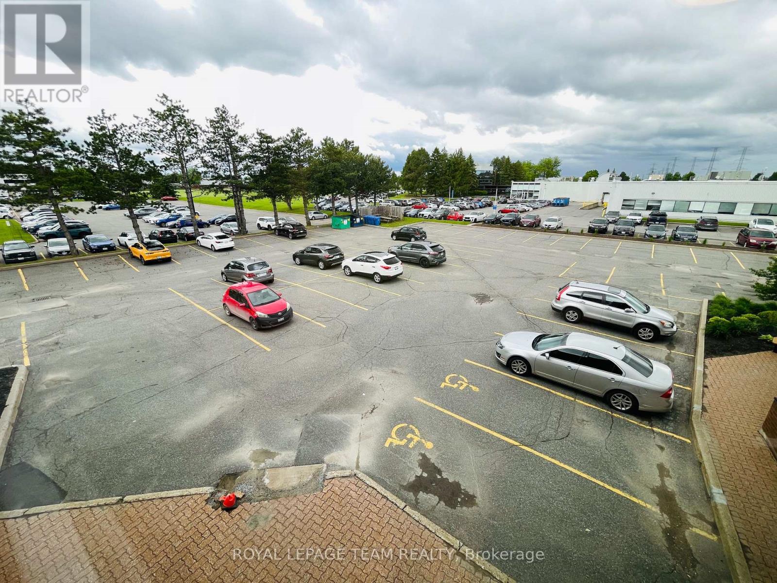 115 - 106 Colonnade Road, Ottawa, Ontario  K2E 7L6 - Photo 12 - X12051341