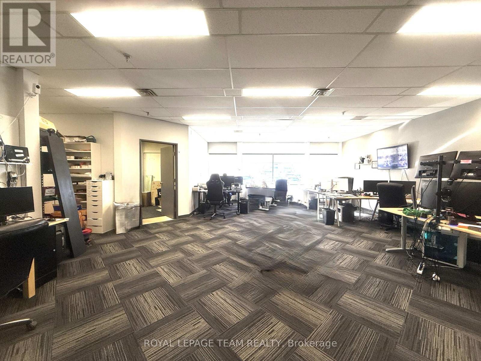 115 - 106 Colonnade Road, Ottawa, Ontario  K2E 7L6 - Photo 5 - X12051341