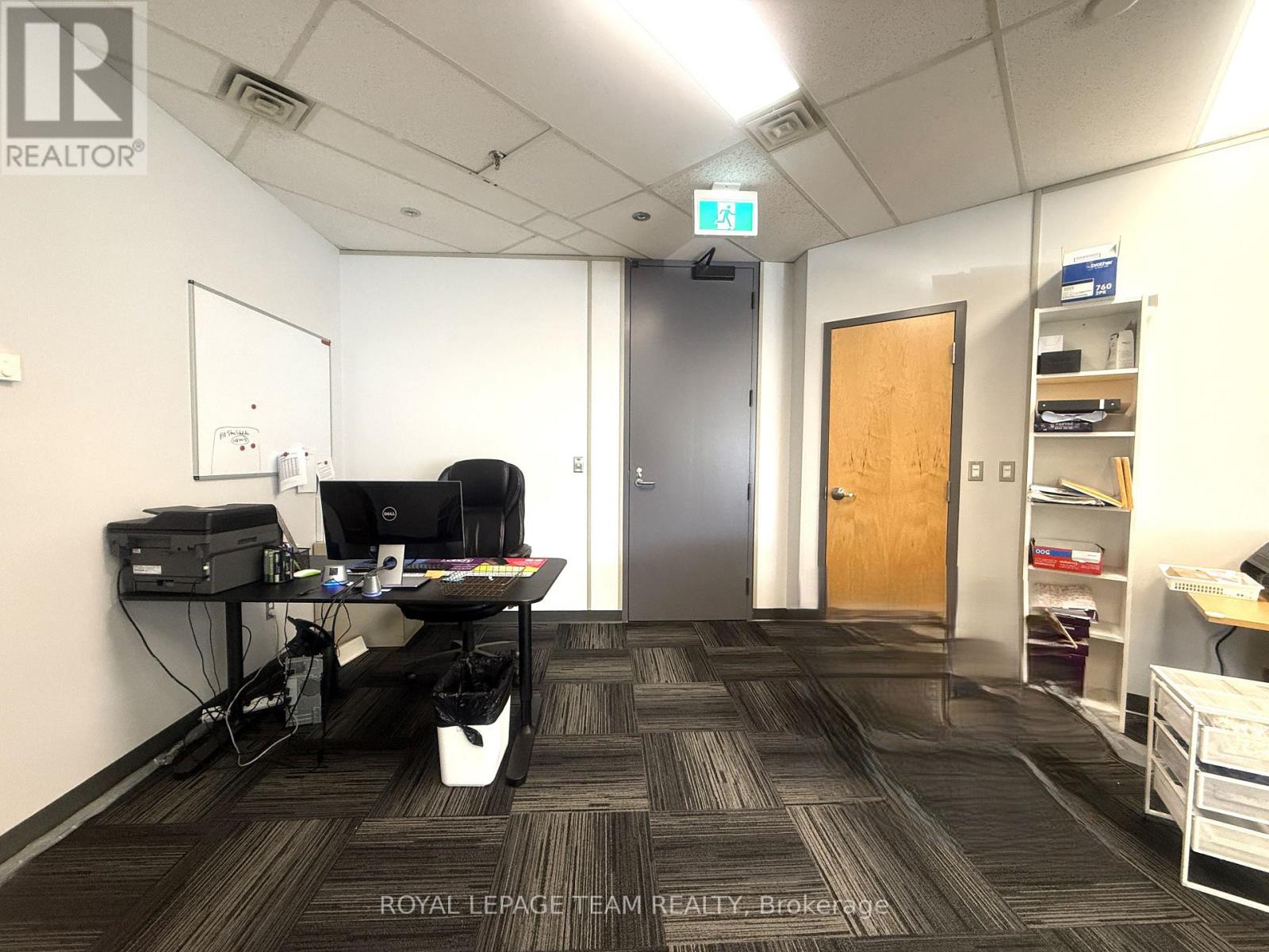 115 - 106 Colonnade Road, Ottawa, Ontario  K2E 7L6 - Photo 8 - X12051341