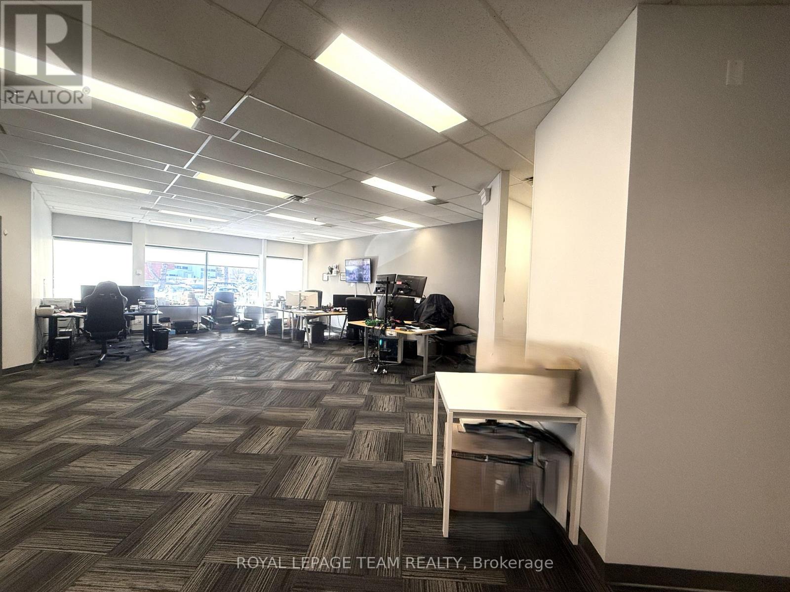 115 - 106 Colonnade Road, Ottawa, Ontario  K2E 7L6 - Photo 9 - X12051341