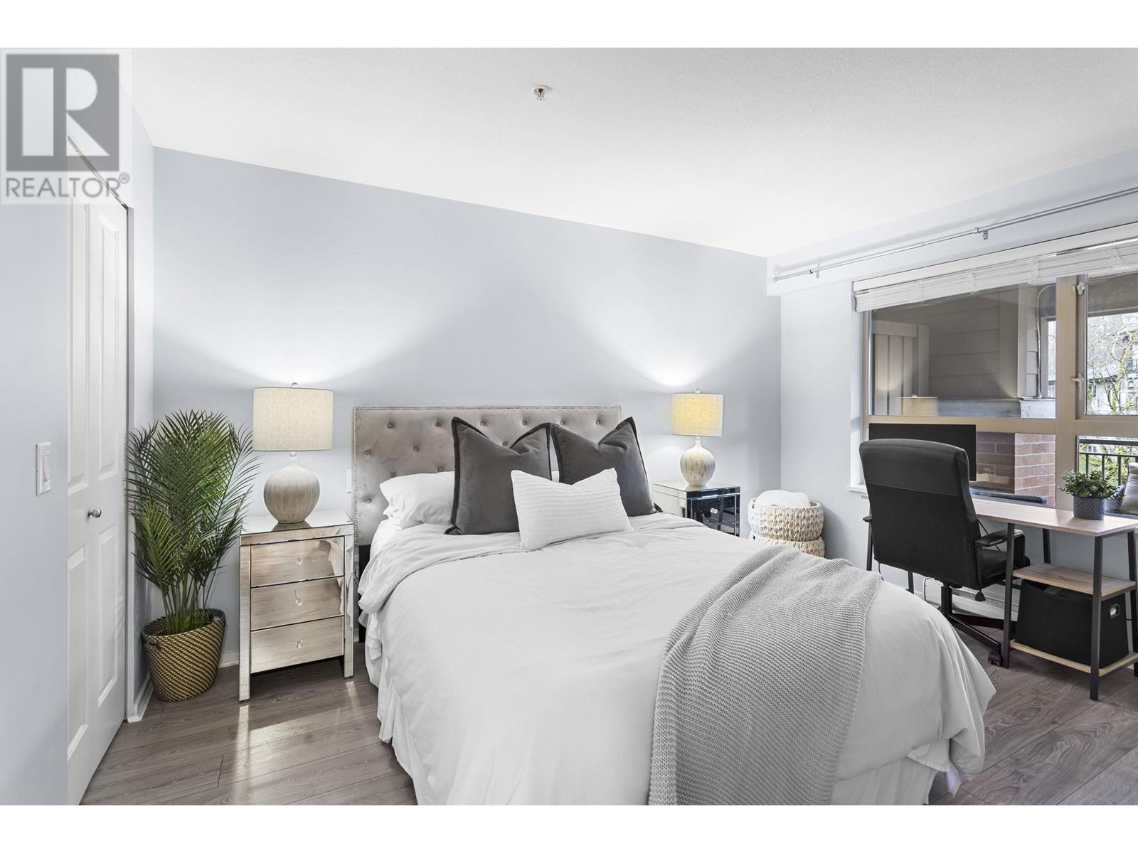 313 700 Klahanie Drive, Port Moody, British Columbia  V3H 5L3 - Photo 12 - R2983508