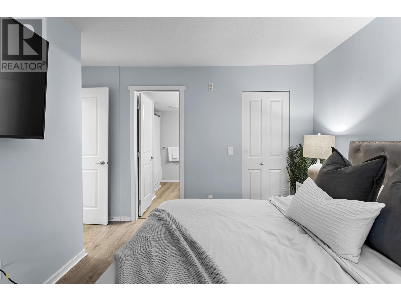 313 700 Klahanie Drive, Port Moody, British Columbia  V3H 5L3 - Photo 14 - R2983508