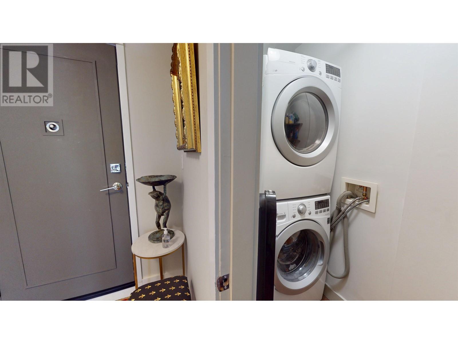 403 985 W 10th Avenue, Vancouver, British Columbia  V5Z 1L9 - Photo 10 - R2983522