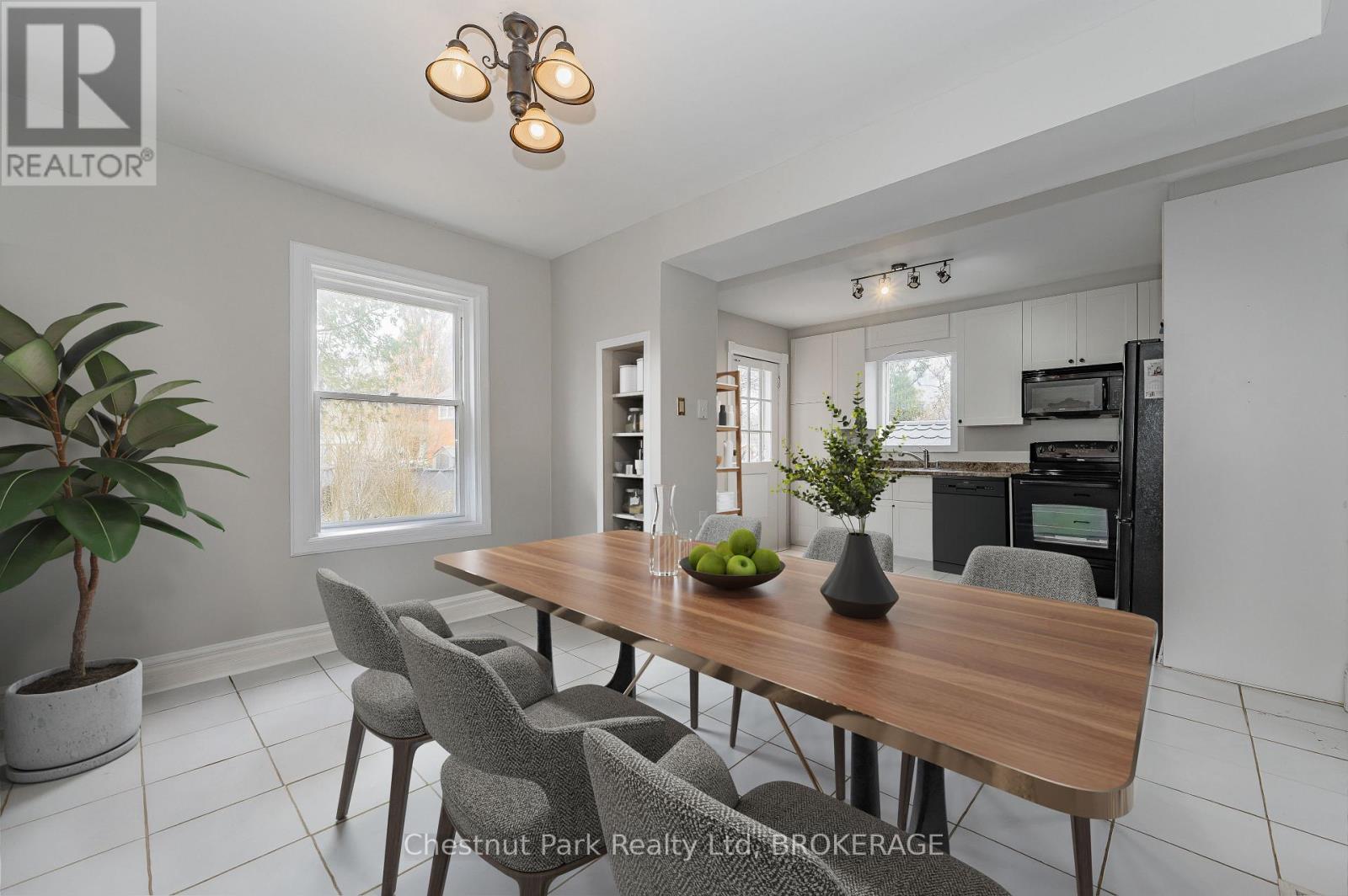 27 Home Street, Guelph, Ontario  N1H 2E4 - Photo 10 - X12051395