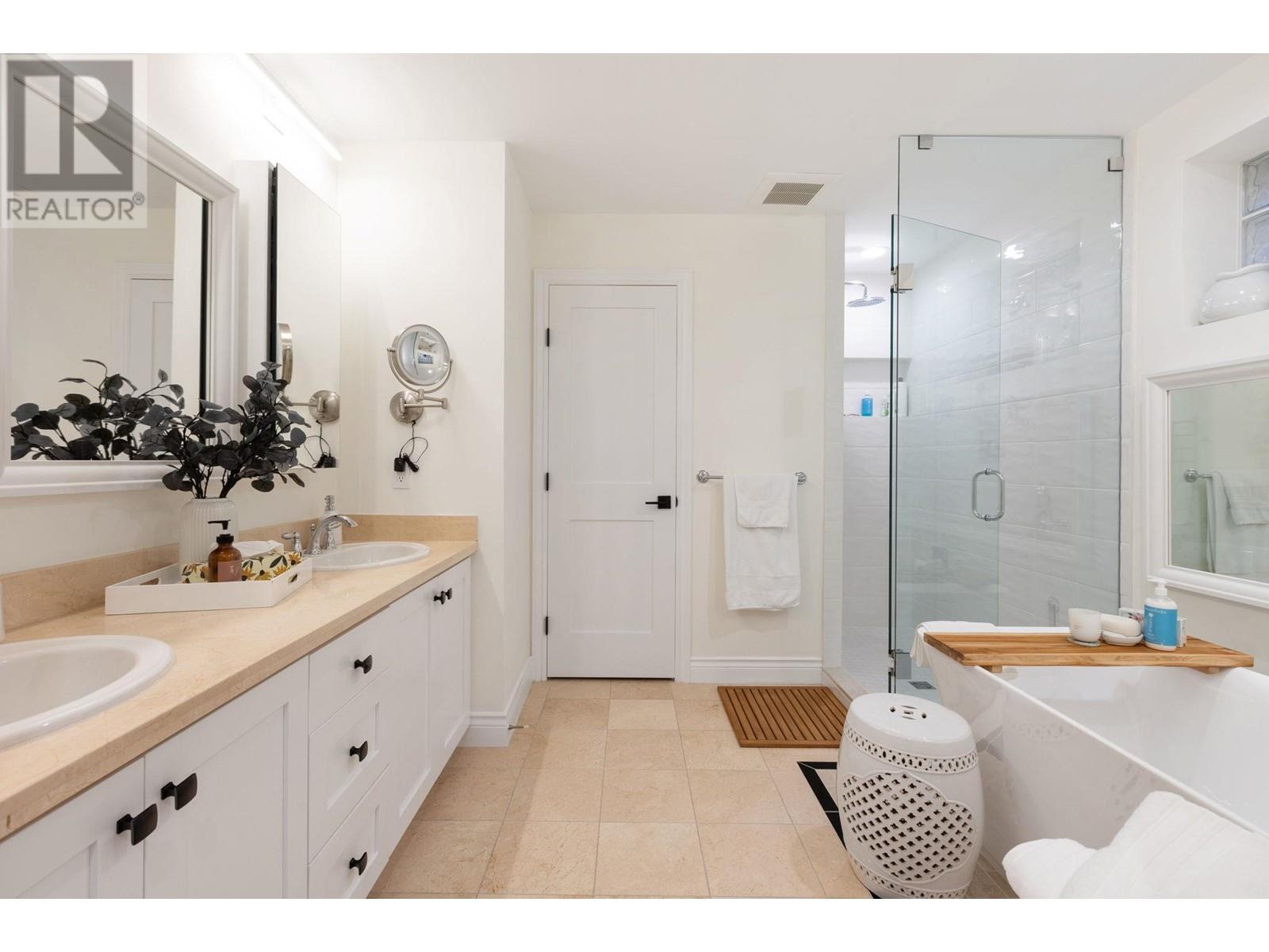 4948 Edendale Lane, West Vancouver, British Columbia  V7W 3H7 - Photo 25 - R2983546