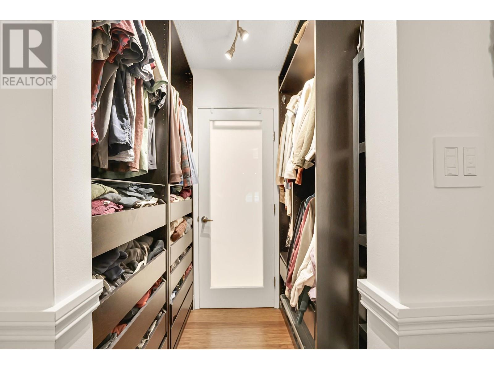 2354 Treetop Lane, North Vancouver, British Columbia  V7H 2K5 - Photo 11 - R2983554