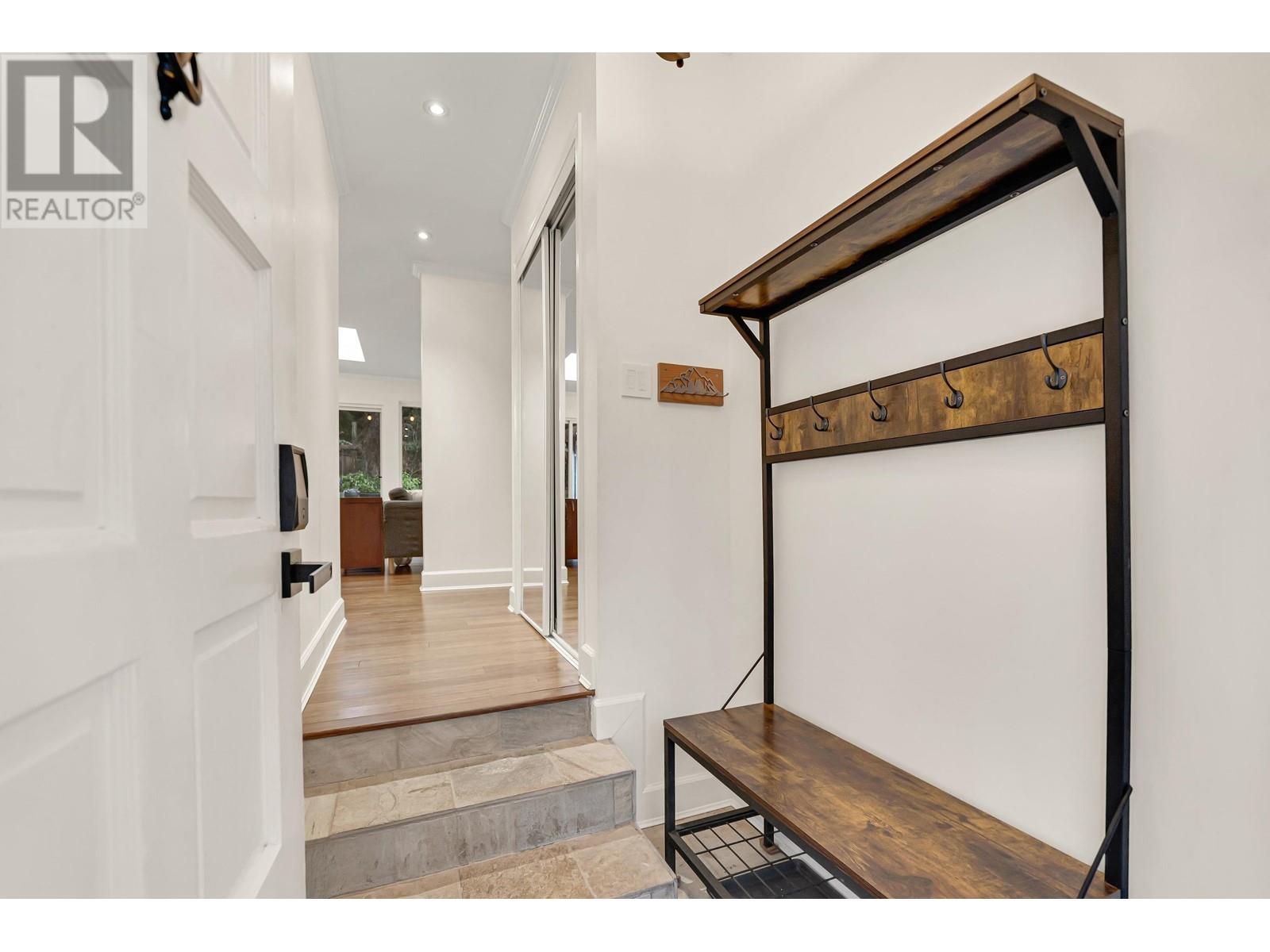 2354 Treetop Lane, North Vancouver, British Columbia  V7H 2K5 - Photo 16 - R2983554