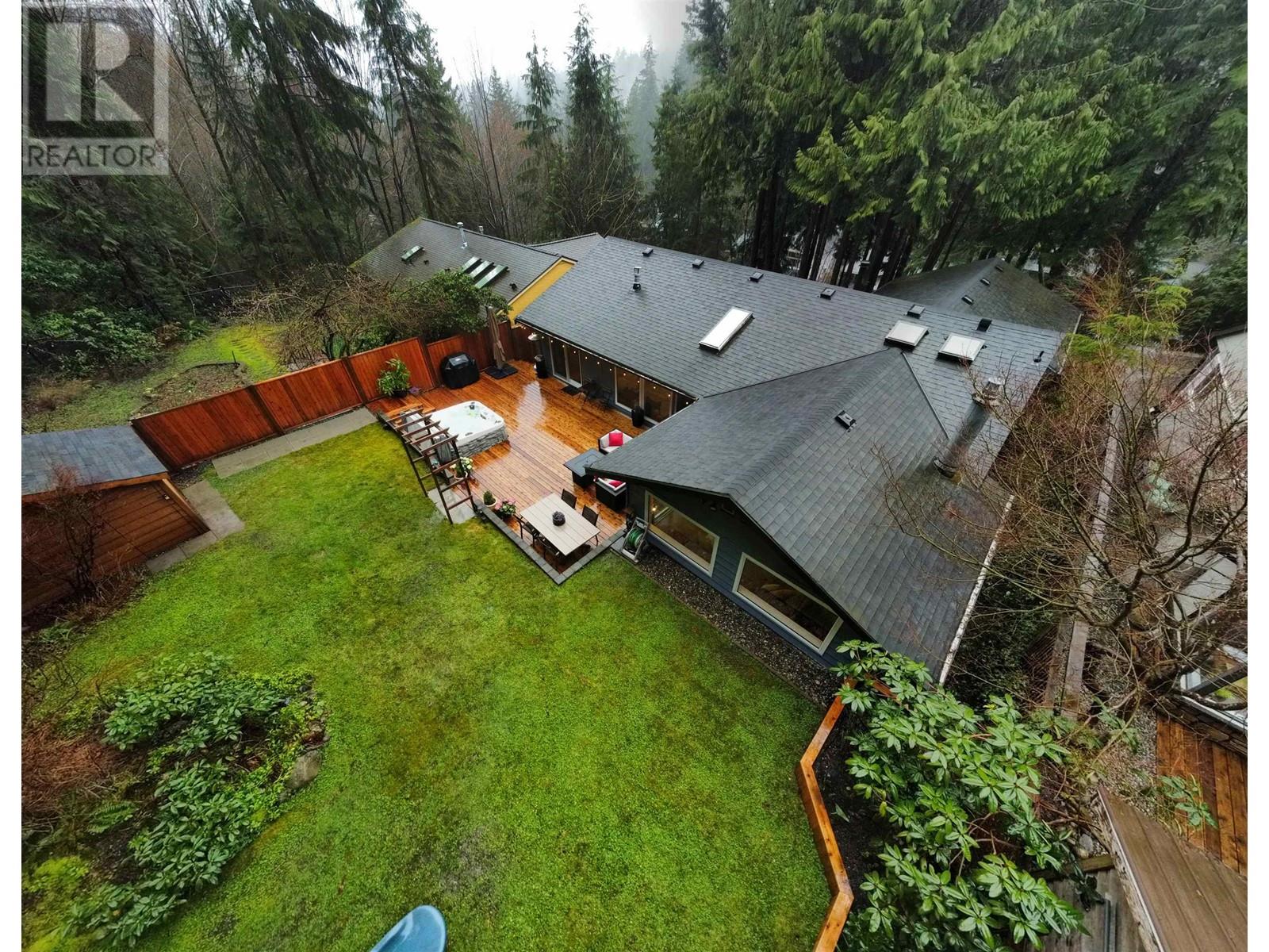 2354 Treetop Lane, North Vancouver, British Columbia  V7H 2K5 - Photo 24 - R2983554