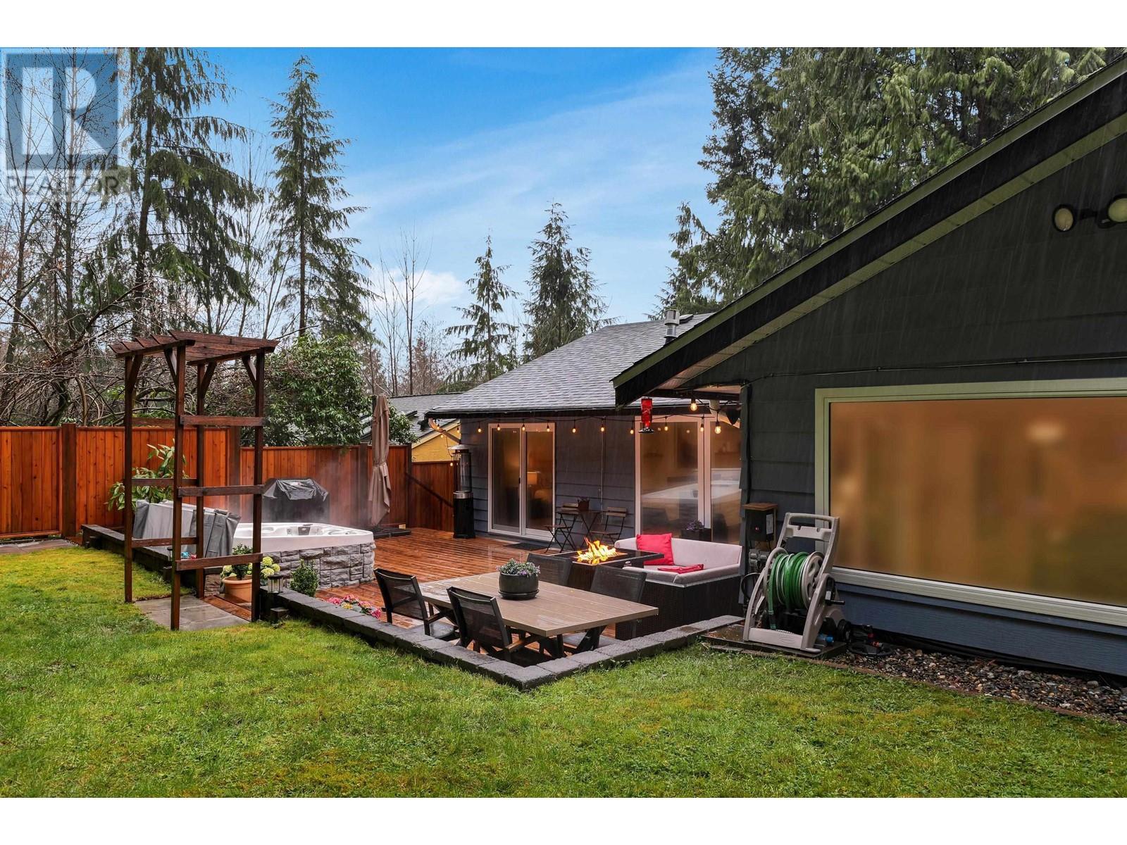 2354 Treetop Lane, North Vancouver, British Columbia  V7H 2K5 - Photo 27 - R2983554